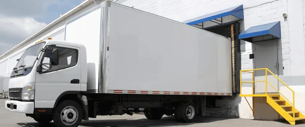 Domestic supplement ingredient distribution from centralized supply hub to contract manufacturers and production partners across the United States